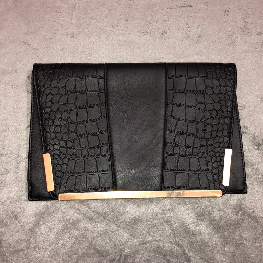 Envelope clutch